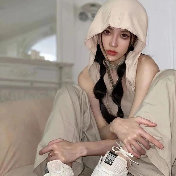 先婚后友 海报