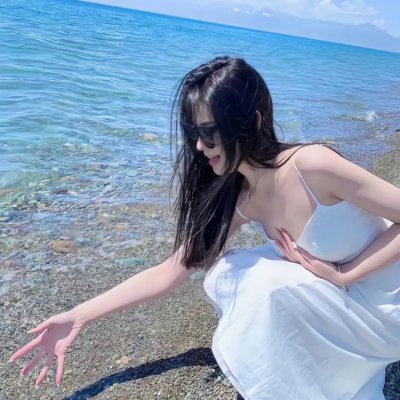 燃烧的沙漠 海报